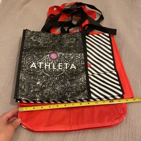 Lululemon athletica/ Sephora/ Athleta / Toyota . Set 4 reusable bag . New& used - Picture 11 of 11